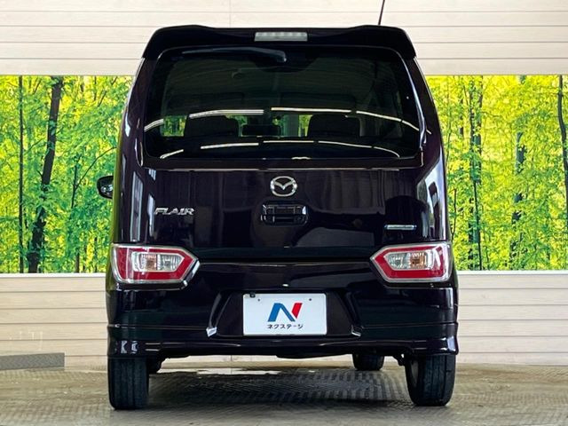 安心の最長10年・走行無制限保証(有償)をご用意。保証内容も充実はもちろん、無料点検&オイル交換や、年中無休の全国・24時間ロードサービスも付帯されておりますのでご安心下さい。