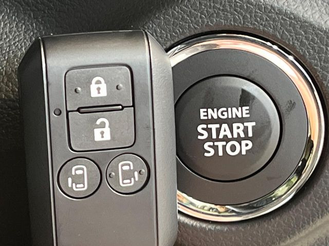 �y�L�[���X�X�^�[�g�V�X�e���z�J�o����|�P�b�g�ɓ��ꂽ�܂܂ł��h�A�̎{���E�������\�ȃX�}�[�g�L�[�𑕔��B�G���W���̃I���E�I�t�����J�M�����o���K�v����������Ƃ��Ă��֗��ł���