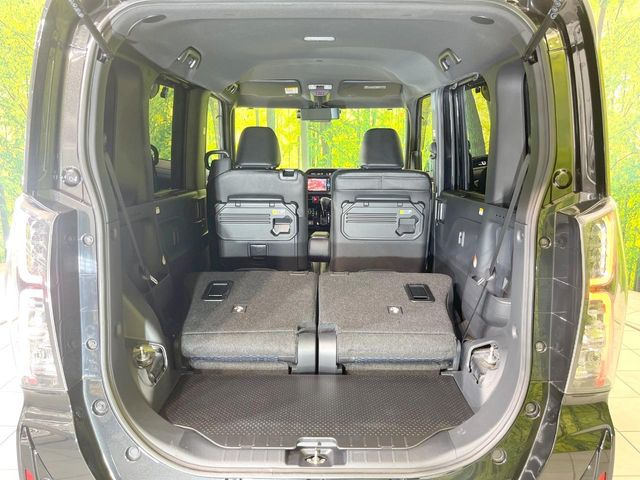 普段のお買い物や通勤、送迎等に十分な荷室スペースを確保しております。セカンドシートを倒すと、大きな荷物の積載も可能です♪