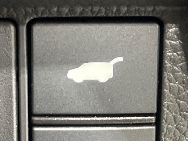 �y�p���[�o�b�N�h�A�z�X�}�[�g�L�[��^�]�Ȃ̃{�^�������������Ń��A�Q�[�g�������ŊJ���܂�!�ו��������Ă��鎞��A�����ʒu�ɂ���o�b�N�h�A��߂�ۂɕ֗��ȋ@�\�ł���