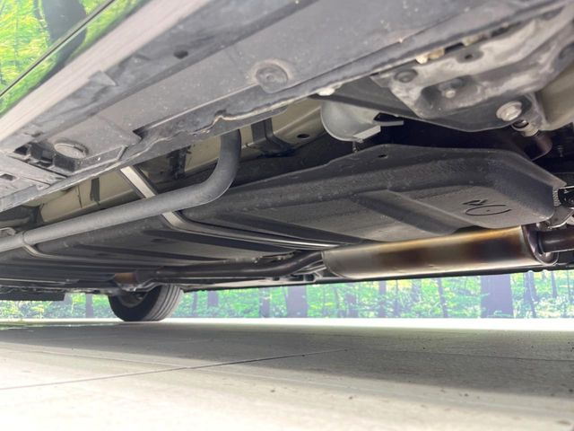 下回りがきれいなうちに、防錆加工の施工がオススメ。降雪地域はもちろん、沿岸部にお住いの方や、趣味でマリン・ウィンタースポーツをされる方にご好評いただいております。