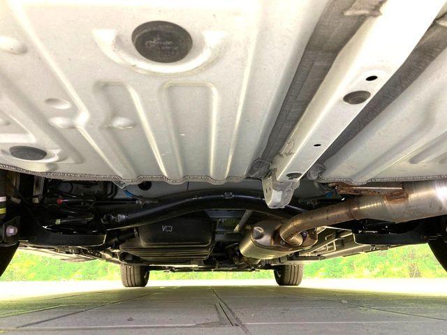 下回りがきれいなうちに、防錆加工の施工がオススメ。降雪地域はもちろん、沿岸部にお住いの方や、趣味でマリン・ウィンタースポーツをされる方にご好評いただいております。