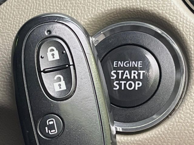 �y�L�[���X�X�^�[�g�V�X�e���z�J�o����|�P�b�g�ɓ��ꂽ�܂܂ł��h�A�̎{���E�������\�ȃX�}�[�g�L�[�𑕔��B�G���W���̃I���E�I�t�����J�M�����o���K�v����������Ƃ��Ă��֗��ł���