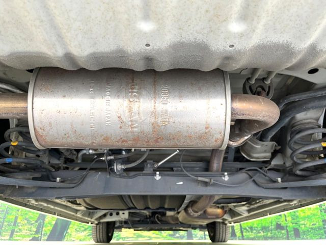 ����肪���ꂢ�Ȃ����ɁA�h�K���H�̎{�H���I�X�X���B�~��n��͂������A���ݕ��ɂ��Z���̕���A��Ń}�����E�E�B���^�[�X�|�[�c���������ɂ��D�]���������Ă���܂��B