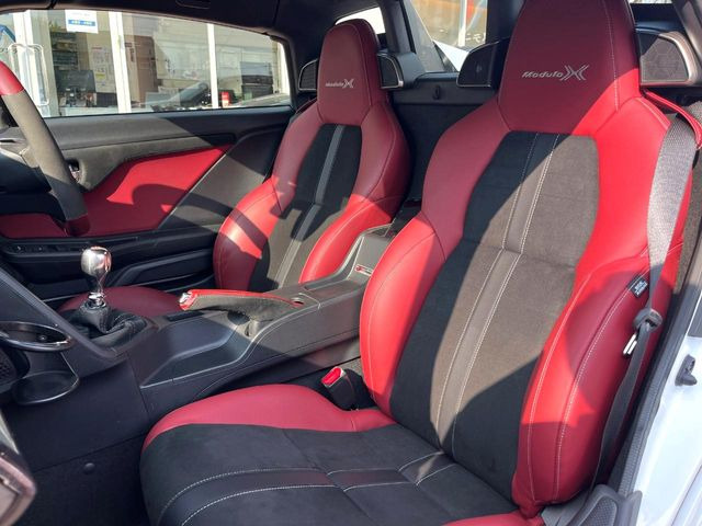 よりクリーンな状態をキープしたいお客様には『ナノゾーンコート』がおすすめ!コロナウイルス対策や、除菌・消臭に効果を発揮し多くの方にご好評いただいております。