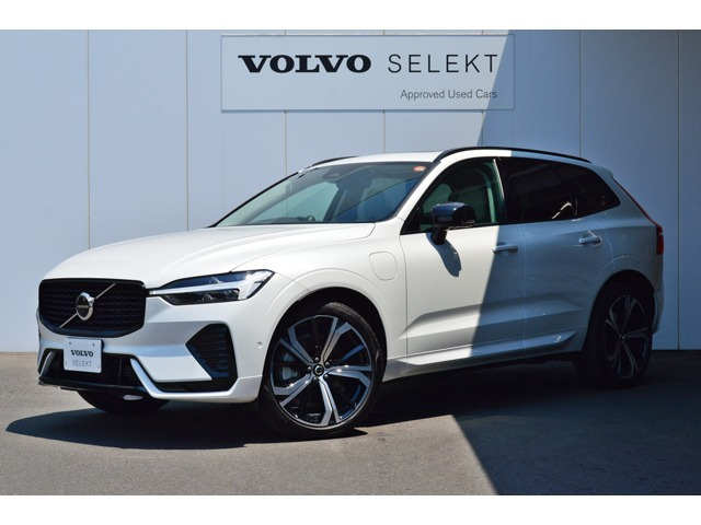 XC60ウルトラ T6 AWD プラグイン ハイブリッド 4WD