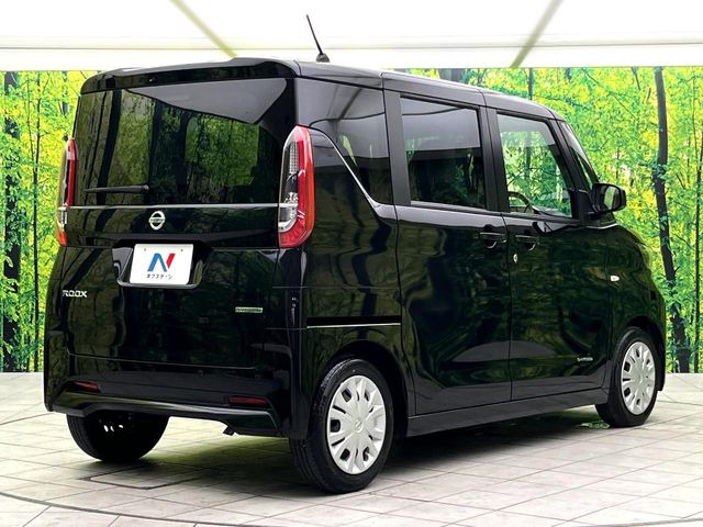 ☆全国のネクステージからお取り寄せが可能※!遠方の店舗に展示してあるクルマが気になる場合も、最寄りの店舗でご覧いただくことが可能です!是非私たちに要望をお聞かせください!※別途費用