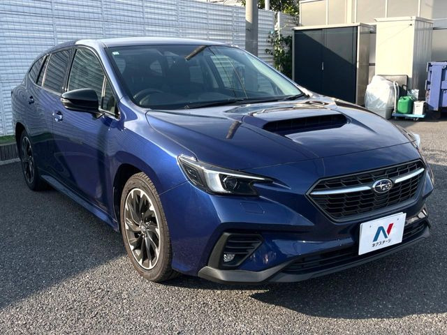 大好評のボディコーティング「弾スプラッシュコート」もご納車までに施工可能。通常のガラスコートと異なる、耐久年数6年の無機質ガラスコーティングが、ボディをキレイな状態に保ってくれます。