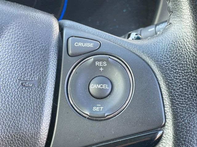 �y�N���[�Y�R���g���[���z�������H�����N���N���s�B�A�N�Z���𗣂��Ă���葬�x�ő��s���ł��A�������^�]���̕��S���y��!�����E�������ȒP�ȃX�C�b�`����Œ����ł��܂��B