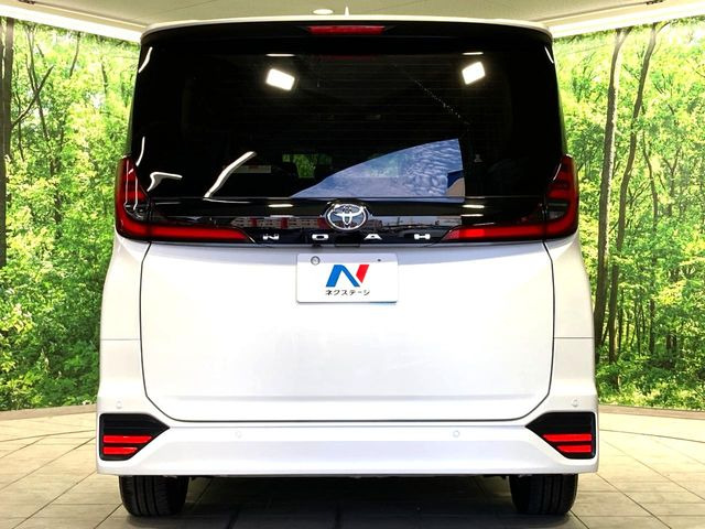 安心の最長10年・走行無制限保証(有償)をご用意。保証内容も充実はもちろん、無料点検&オイル交換や、年中無休の全国・24時間ロードサービスも付帯されておりますのでご安心下さい。