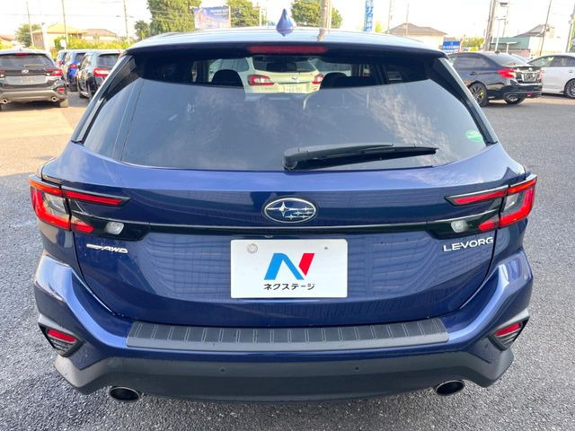 安心の最長10年・走行無制限保証(有償)をご用意。保証内容も充実はもちろん、無料点検&オイル交換や、年中無休の全国・24時間ロードサービスも付帯されておりますのでご安心下さい。