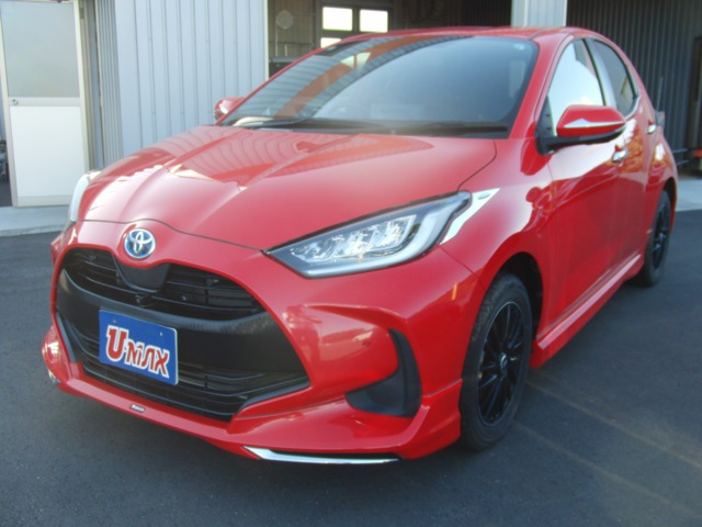 ヤリス1.5 ハイブリッド Z E-Four 4WD