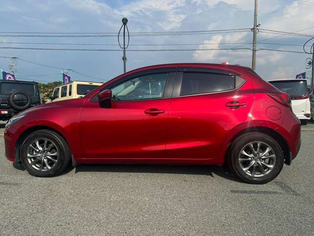 ���J�[�i�r�A�A���~�z�C�[���AHID���C�g���̃J�[�p�i��������舵���Ă��܂�������]������΂��Ђ����k����������