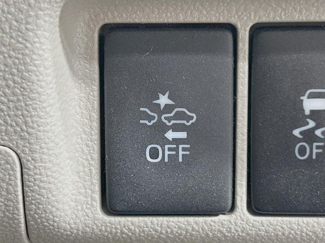 �y�X�}�[�g�A�V�X�g�z���s���ɑO���̎ԗ�����F�����A�Փ˂������Ȏ��͌x��ƃu���[�L�ŏՓˉ���Ɣ�Q�y�����A�V�X�g�B�����S�Ƀh���C�u�����y���݂��������܂��B