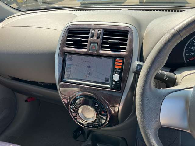 ★車検を受けて納車!安心して乗って頂けます★自社工場のメカニックによる車検整備を行い、不良部品はすべて交換調整いたします。追加料金は頂きません★