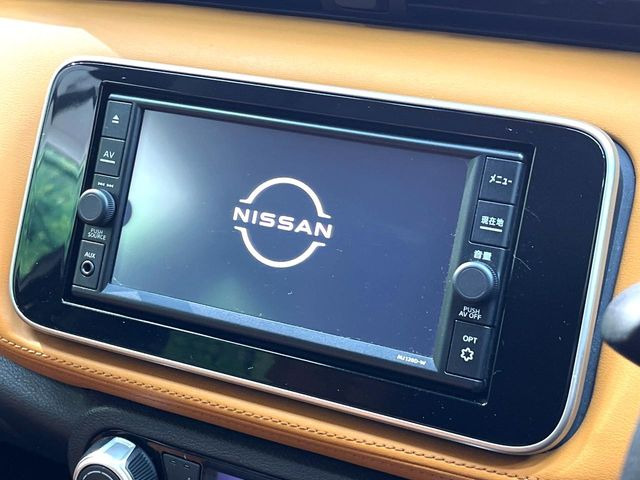 �y�����i�r�z�l�C�̏����i�r�𑕔��B�I�[�f�B�I�@�\���[�����Ă���ABluetooth�ڑ�����΂������̃X�}�z��MP3�v���C���[�̉��y���Đ��\!�����̉^�]������Ɋy�����Ȃ�܂�!!