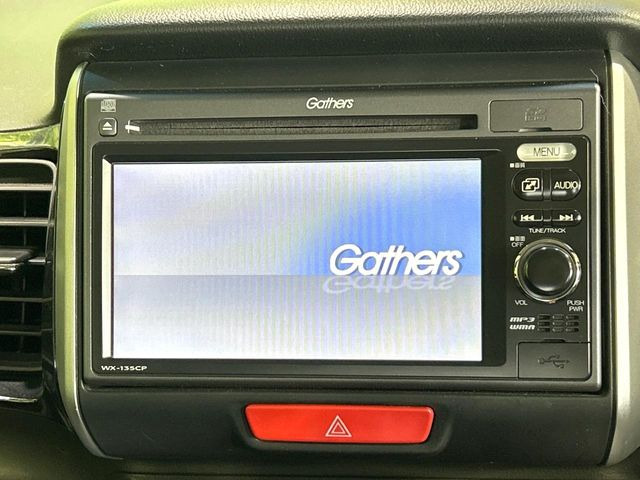 【ディスプレイオーディオ】視認性が高いディスプレイオーディオを装備♪操作性も良好で直感的なソース選択が可能です。