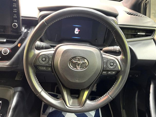 �y�����v�����X�e�A�����O�z�㎿�Ȋv���g�p���邱�ƂŁA��ɂ����������݂ƂĂ��^�]���₷���n���h���ł���