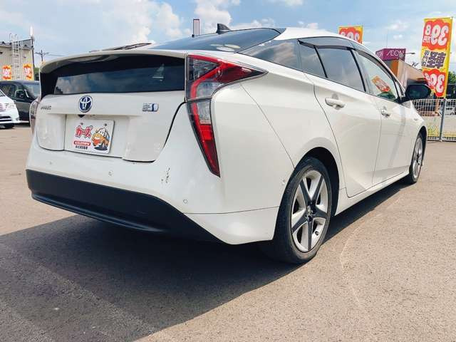 お車のご購入からオイル交換・整備・車検・任意保険・修理・鈑金何でもお任せ下さい!親切・丁寧にご対応致します♪