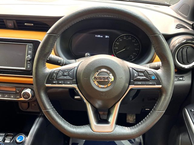 �y�����v�����X�e�A�����O�z�㎿�Ȋv���g�p���邱�ƂŁA��ɂ����������݂ƂĂ��^�]���₷���n���h���ł���