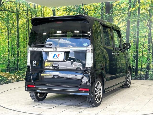 ☆全国のネクステージからお取り寄せが可能※!遠方の店舗に展示してあるクルマが気になる場合も、最寄りの店舗でご覧いただくことが可能です!是非私たちに要望をお聞かせください!※別途費用