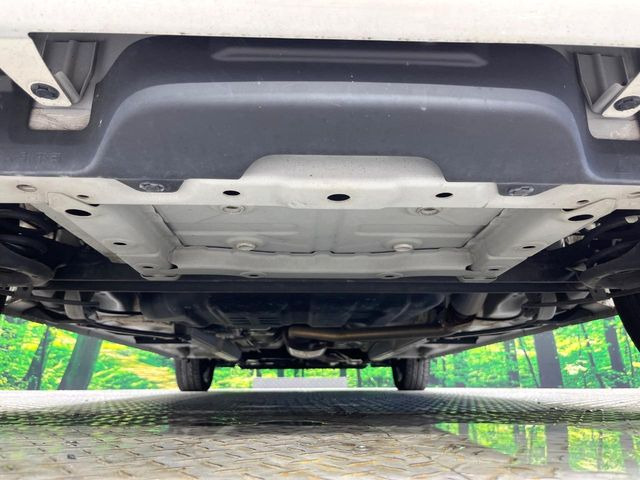 下回りがきれいなうちに、防錆加工の施工がオススメ。降雪地域はもちろん、沿岸部にお住いの方や、趣味でマリン・ウィンタースポーツをされる方にご好評いただいております。