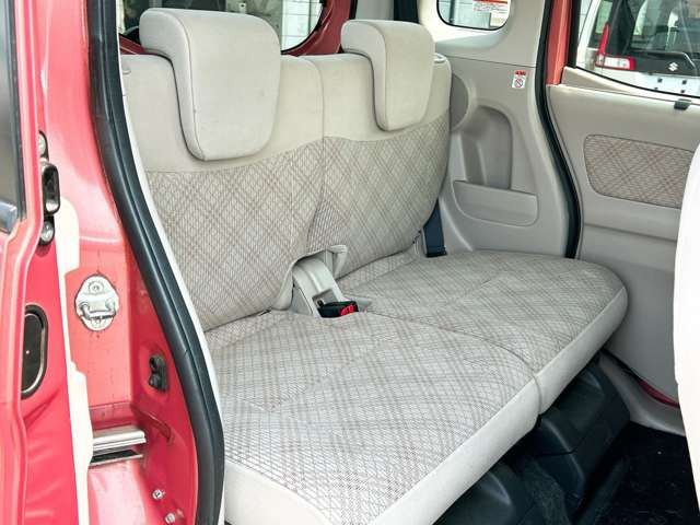 当店では厳選したお車を毎月100台以上の仕入れを行ない、お得な価格で皆様にご提供させて頂いております♪