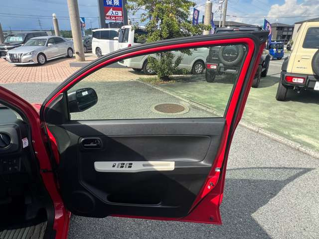 ���͂₢�E�����E���S�̎Ԍ��̑S���`�F�[���y�A�b�v���Ԍ��z�����X�ł����^�A�ǎw�薯�ԎԌ��H��𕹐݂��Ă��܂���