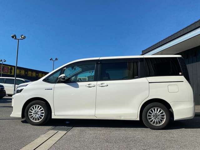 スリークロス滋賀店は自社の大型整備工場と提携しております!御購入後の修理・車検等のアフタフォローも充実です!