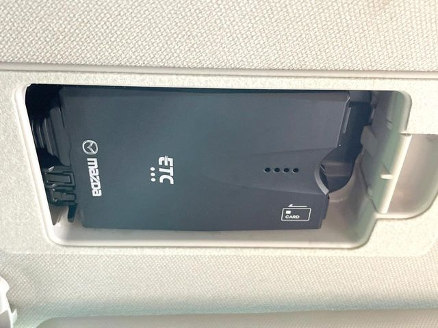 【ETC】高速道路の料金所をストレスなく通過!話題のスポットやサービスエリアに多い「スマートIC」利用時は必須のアイテムです。当店でセットアップを実施、ご納車当日からすぐにご利用いただけます!