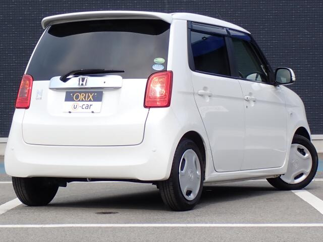 オリックス認定中古車は御納車前に全車12または24ヶ月月点検を実施しオイル、エレメント、全ワイパーゴム、エアコンフィルターは無条件で新品に交換致します。安心の充実整備です。