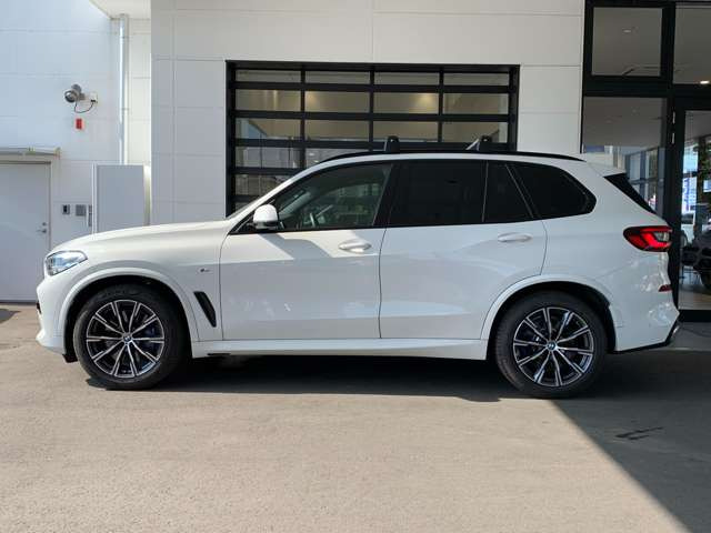 X5xドライブ 35d Mスポーツ 4WD