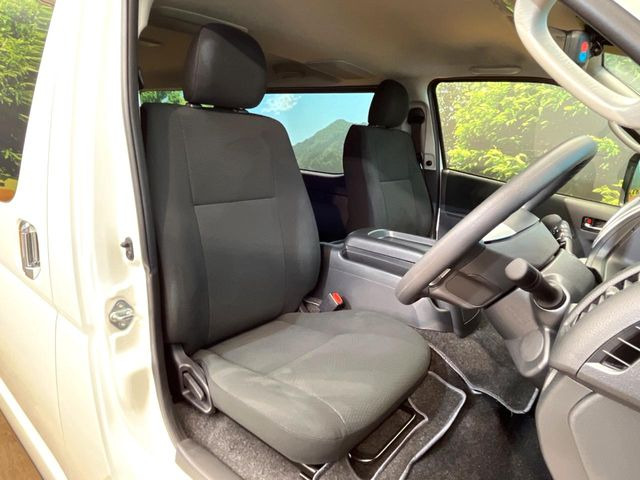 �^�]�ȃV�[�g���͎g�p�������Ȃ��A�ǍD�ȏ�ԂƂȂ��Ă��܂��B���J�Ɏg���Ă������Ƃ��悭�킩��܂��ˁB