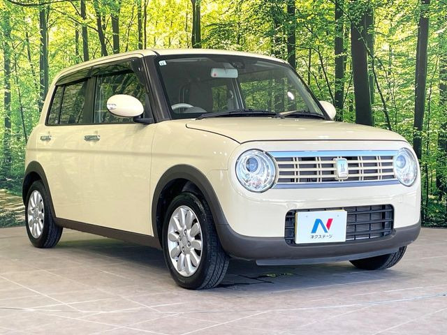 大好評のボディコーティング「弾スプラッシュコート」もご納車までに施工可能。通常のガラスコートと異なる、耐久年数6年の無機質ガラスコーティングが、ボディをキレイな状態に保ってくれます。