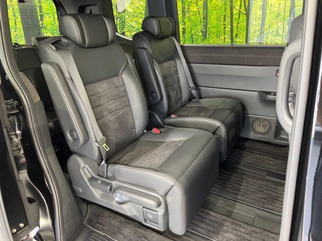 ���ڒ����̓E�H�[�N�X���[�ƂȂ��Ă���܂��B���ڂƎO��ڂ̈ړ�����~�肪�Ƃ��Ă��y�ɂȂ�̂ŁA���~��̍ۂ��X�g���X�������邱�Ƃ͂���܂����