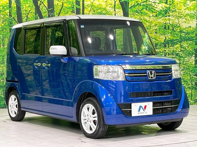 大好評のボディコーティング「弾スプラッシュコート」もご納車までに施工可能。通常のガラスコートと異なる、耐久年数6年の無機質ガラスコーティングが、ボディをキレイな状態に保ってくれます。