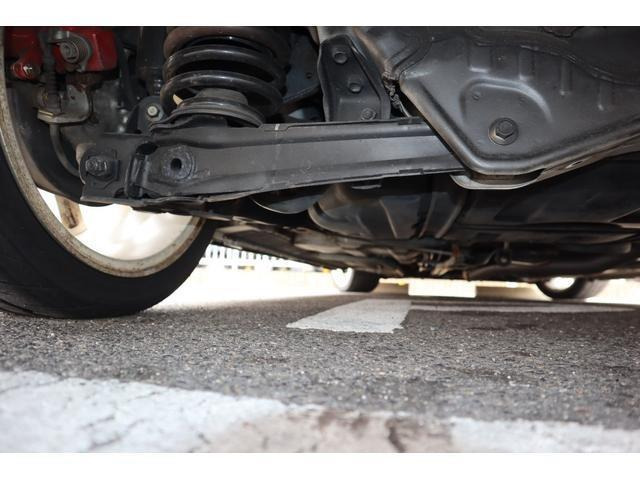 ���X�ł͐����ɁA�O�������H��ɓ_���E�������o���Ă��܂��B�n��ōł��M���ł���d�����ł��鏊�ł�!�X�Ɍ����Ȃ鑖�s�e�X�g!���S�E���S���e�[�}�ɔ[�Ԃ�����܂ŋC�����悭���^�т��܂�!���X�ɂ��C����������