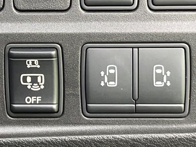 �y�n���Y�t���[�@�\�t�������p���[�X���C�h�h�A�z�X���C�h�h�A�̉��ɑ�������Ă��������ƁA�����I�ɃX���C�h�h�A���J���܂�!�ו��ŗ��肪�ӂ���������Ԃł��A�h�A�̊J���ł��ĂƂ��Ă��֗�!