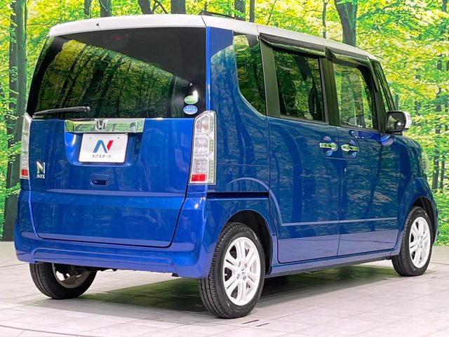 ☆全国のネクステージからお取り寄せが可能※!遠方の店舗に展示してあるクルマが気になる場合も、最寄りの店舗でご覧いただくことが可能です!是非私たちに要望をお聞かせください!※別途費用