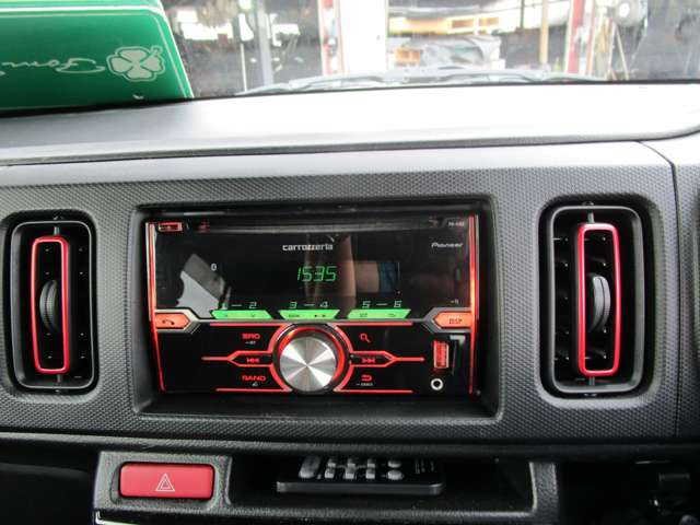 CD�`���[�i�[!AUX&USB!