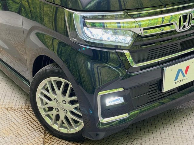 �yLED�w�b�h���C�g�z���V����ԑ��s�����ǍD�Ȏ��E���m�ۂ����S���ĉ^�]�ł��鍂�P�xLED�w�b�h���C�g�𑕔�!�_�����x�������A����d�͂��}�����Ă��܂��B