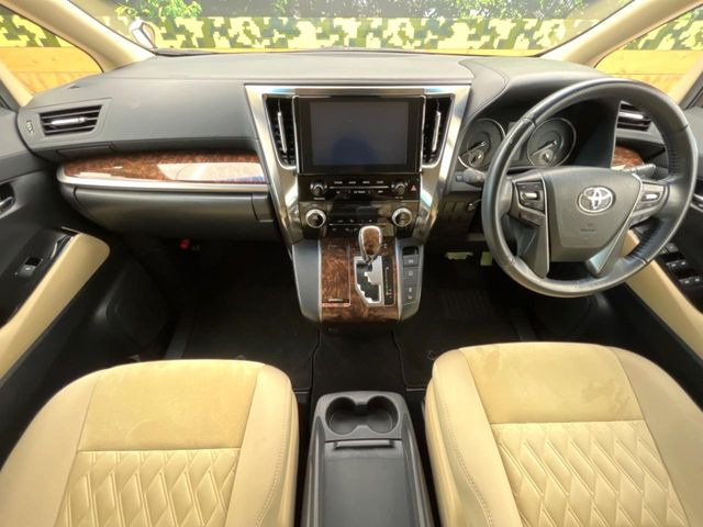 グループ総在庫数約30,000台!!全国の系列店からメーカー・車種問わずご紹介出来るので、あなたにピッタリのお車が見つかるはずです♪まずはお問い合わせ下さい☆