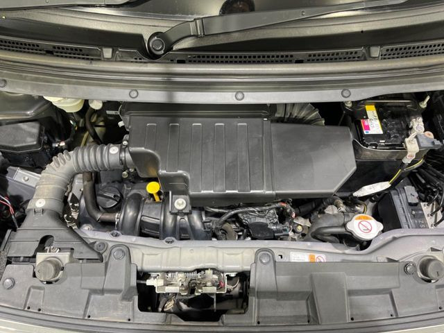 親切・丁寧な専門メカニックスタッフが応対!・車検・点検整備・事故等の修理などアフターサービスも安心。お車のカスタマイズもネクステージのサービススタッフまでご相談ください!