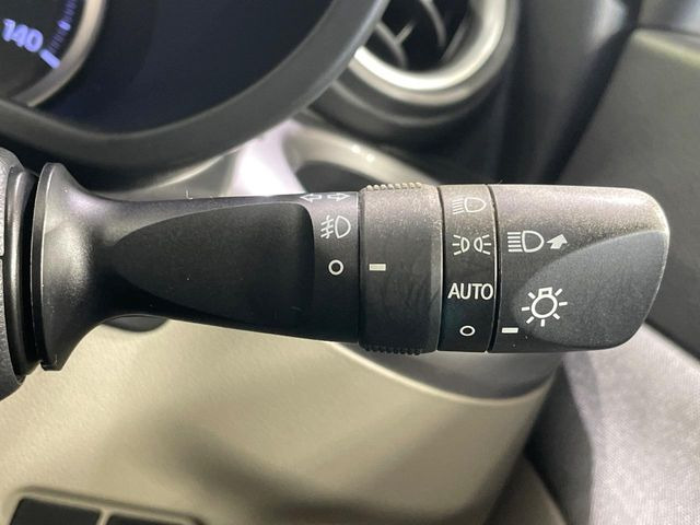 �y�I�[�g���C�g�z����̖��邳�ɉ����Ď����Ńw�b�h���C�g�̓_���E�������ł���@�\�ł�!���C�g�̕t���Y��E�����Y��Ȃǂ������Ȃ�A�J�̓���[���̑��s�����S!�g���l���ʉߎ����֗��ł��ˁ�