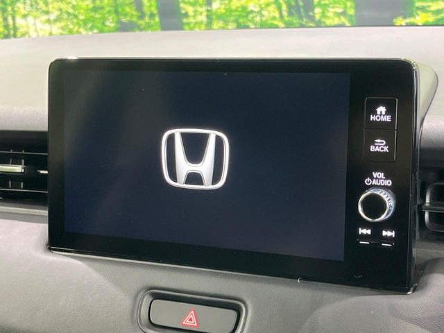 【9インチ ホンダコネクトディスプレイ】視認性の高い大画面ディスプレイでナビの使用や、お持ちのスマートフォンと連携したbluetoothでの音楽再生が可能です♪