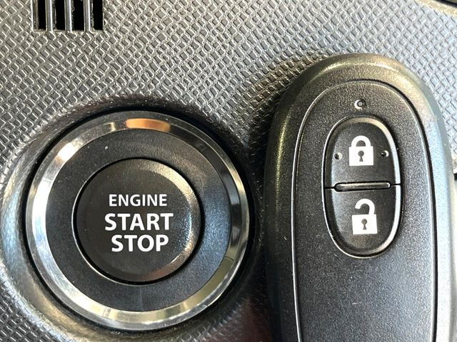 �y�L�[���X�X�^�[�g�V�X�e���z�J�o����|�P�b�g�ɓ��ꂽ�܂܂ł��h�A�̎{���E�������\�ȃX�}�[�g�L�[�𑕔��B�G���W���̃I���E�I�t�����J�M�����o���K�v����������Ƃ��Ă��֗��ł���