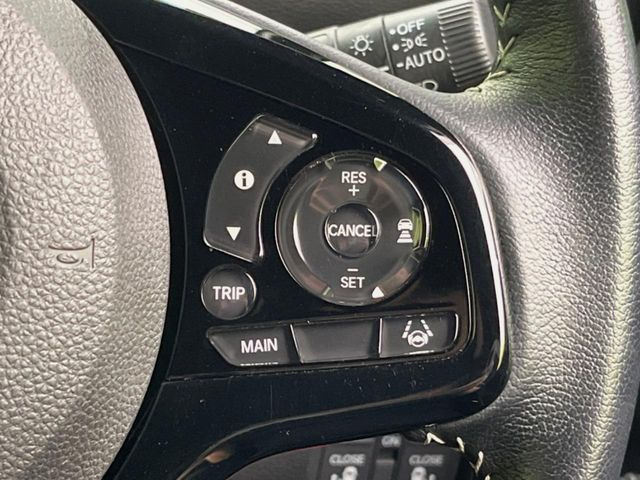 �y�A�_�v�e�B�u�N���[�Y�R���g���[���z�������H�ł̒��������s���y��!!�����ő��x��ۂN���[�Y�R���g���[�����A�Փˌy���V�X�e���ƘA�g���A�O���̎ԗ������m���ĎԊԂ�ۂ悤�ɑ��x���߂��Ă���܂�!!