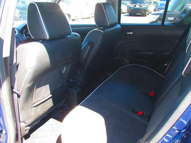 �{�������������肪�Ƃ��������܂��B������̎ԗ��f�ڒ��݌ɂ���!!�����X�̍ۂ͂��A�����肢�v���܂��B