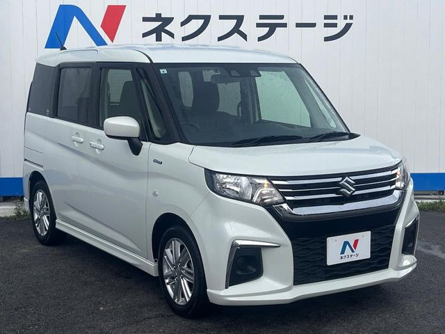 大好評のボディコーティング「弾スプラッシュコート」もご納車までに施工可能。通常のガラスコートと異なる、耐久年数6年の無機質ガラスコーティングが、ボディをキレイな状態に保ってくれます。