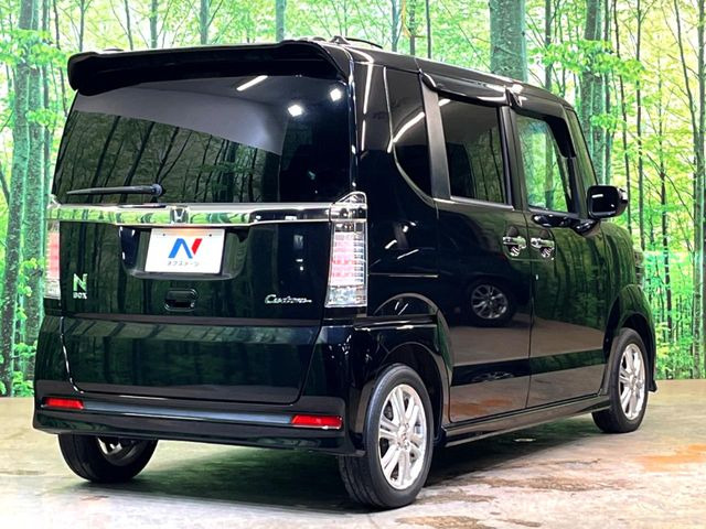 ☆全国のネクステージからお取り寄せが可能※!遠方の店舗に展示してあるクルマが気になる場合も、最寄りの店舗でご覧いただくことが可能です!是非私たちに要望をお聞かせください!※別途費用